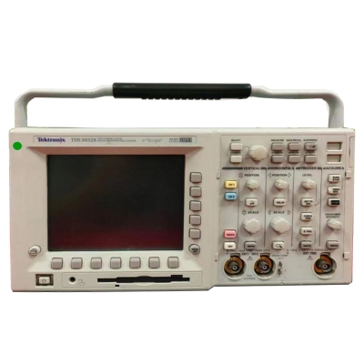 TDS3052B Digital Phosphor Oscilloscope